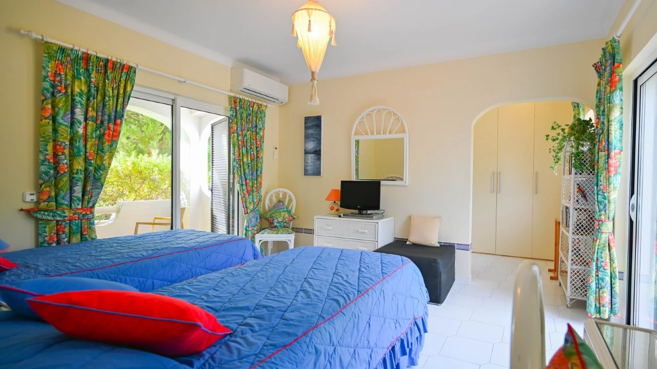 Moradia T3 para para venda em Almancil Foto 21