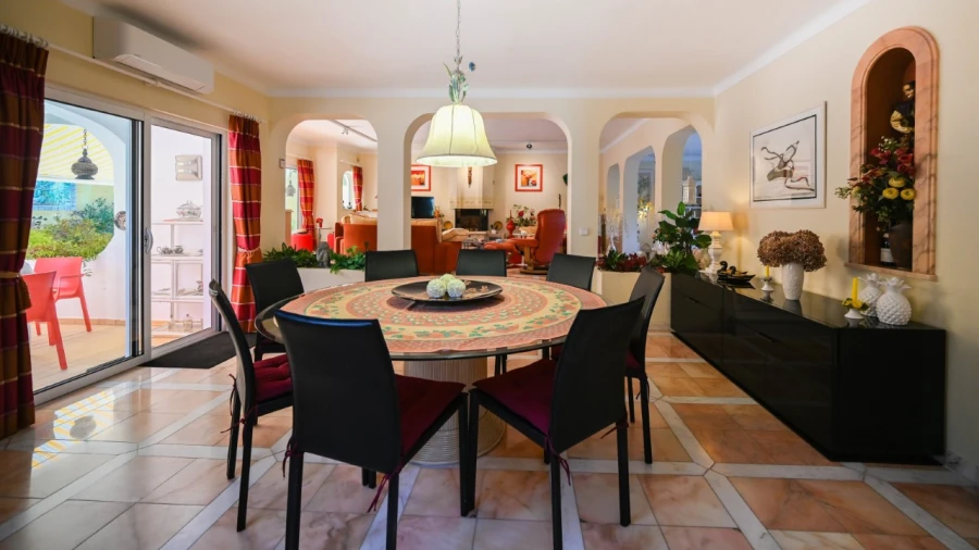 Moradia T3 para para venda em Almancil Foto 6