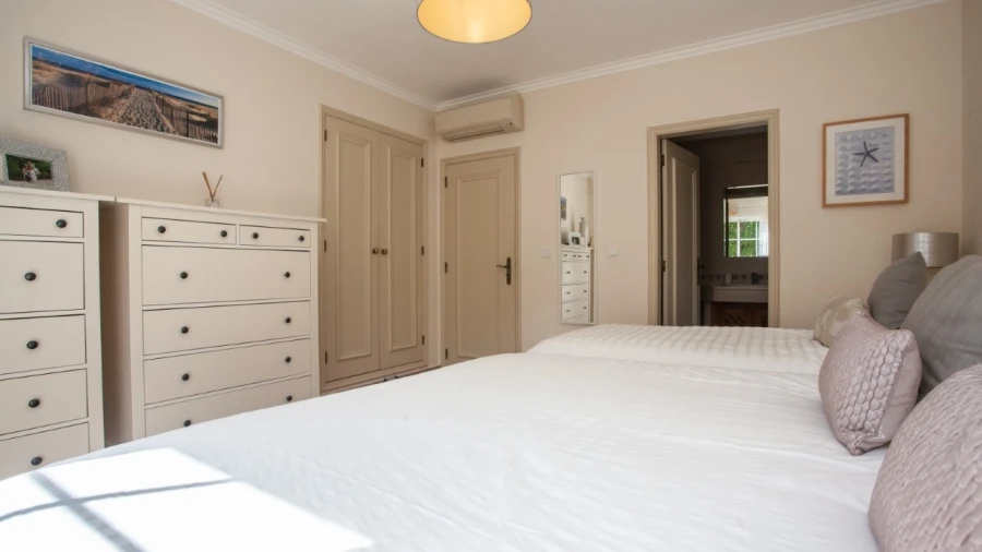 Moradia T4 para para venda em Almancil Foto 19