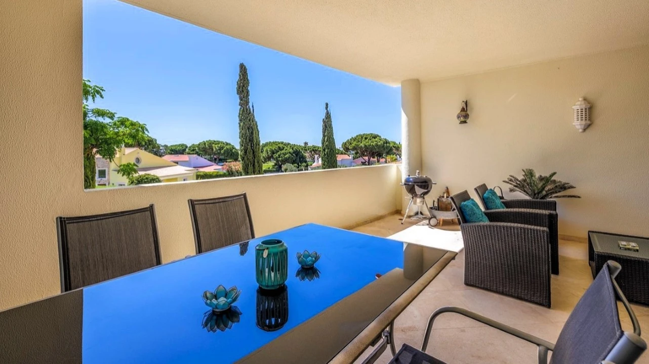 Apartamento T2 para para venda em Almancil Foto 5