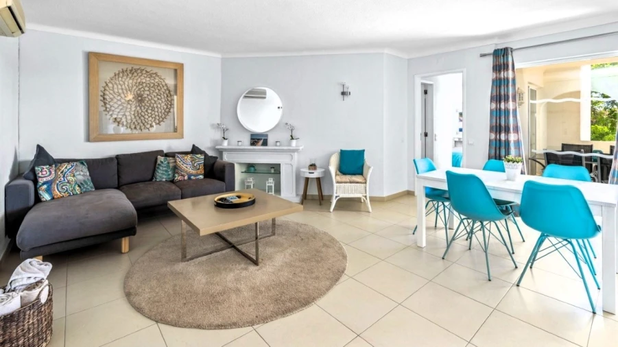 Apartamento T2 para para venda em Almancil Foto 2