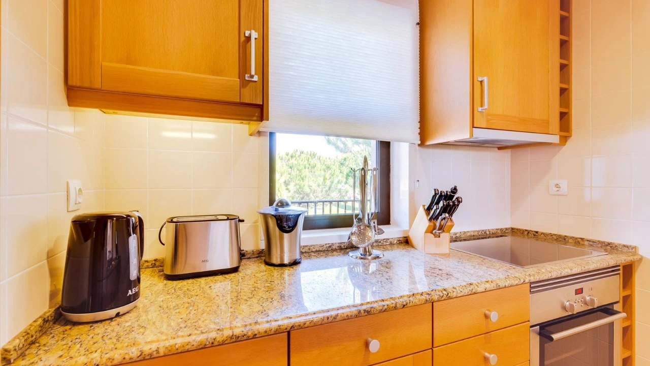 Apartamento T2 para para venda em Albufeira e Olhos de Água Foto 10