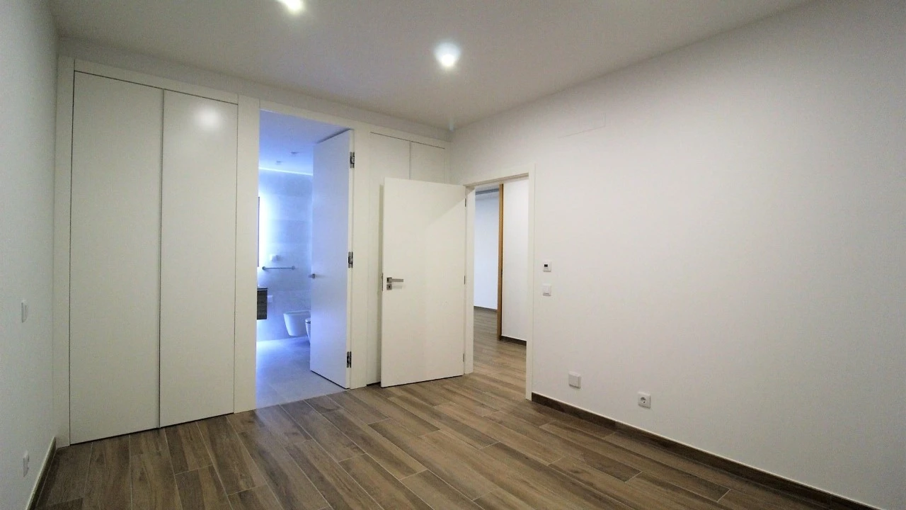 Quinta T3 para para venda em Santa Luzia Foto 9