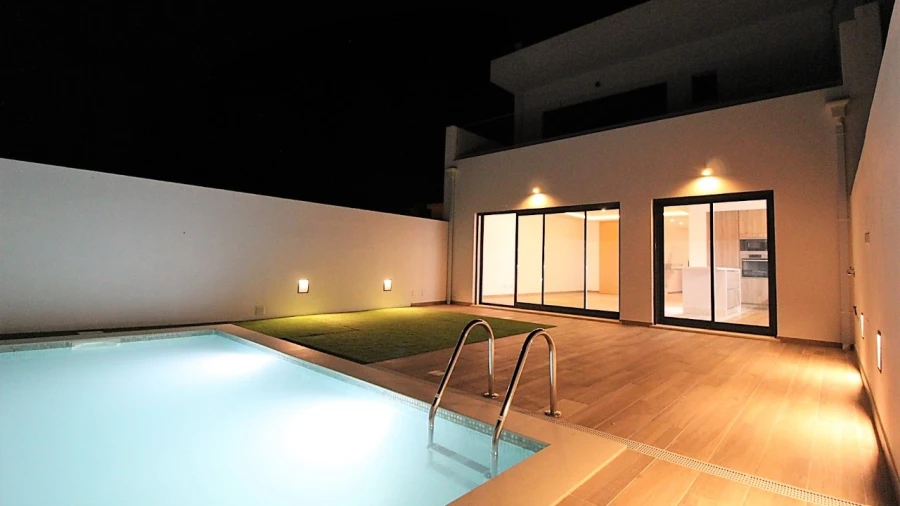 Quinta T3 para para venda em Santa Luzia Foto 15