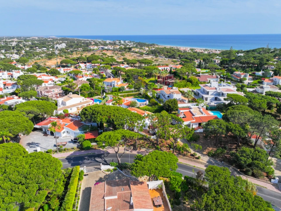 Moradia T3 para para venda em Almancil Foto 1