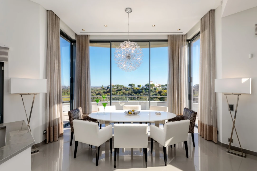 Moradia T5 para para venda em Vila Nova de Cacela Foto 4