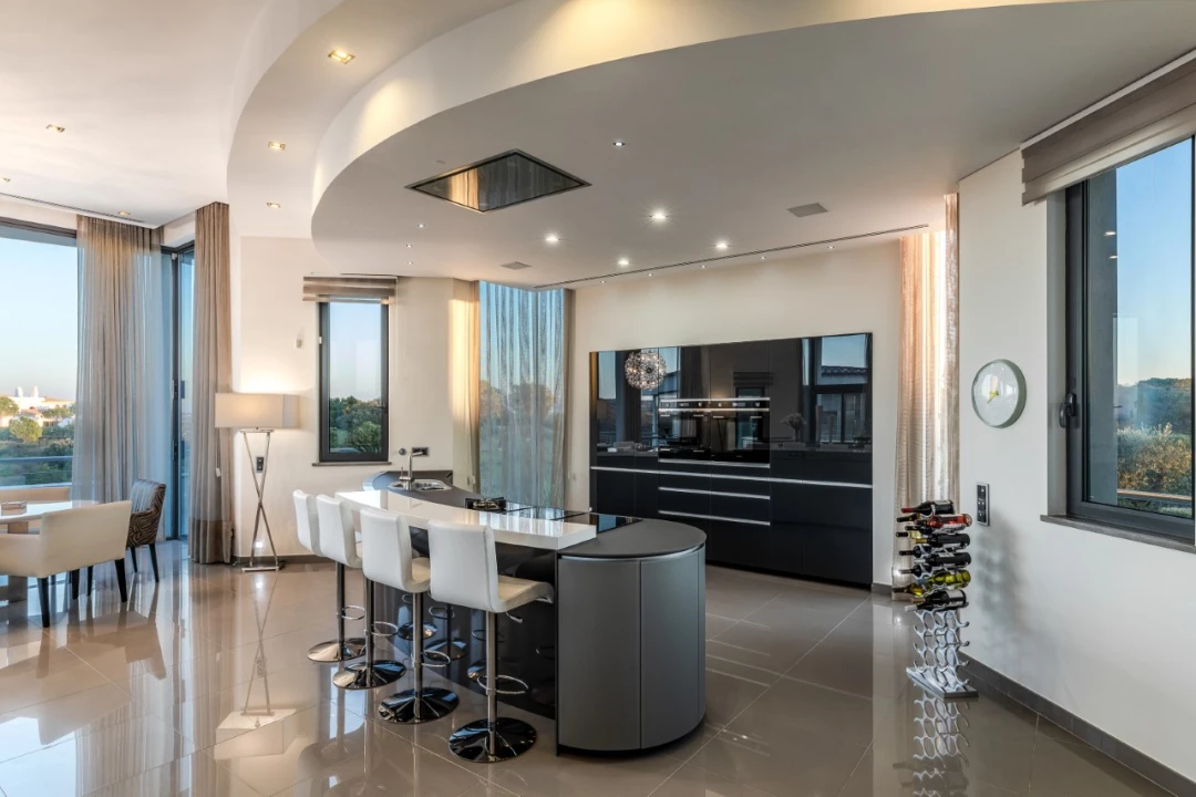 Moradia T5 para para venda em Vila Nova de Cacela Foto 8