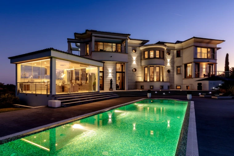 Moradia T5 para para venda em Vila Nova de Cacela Foto 2