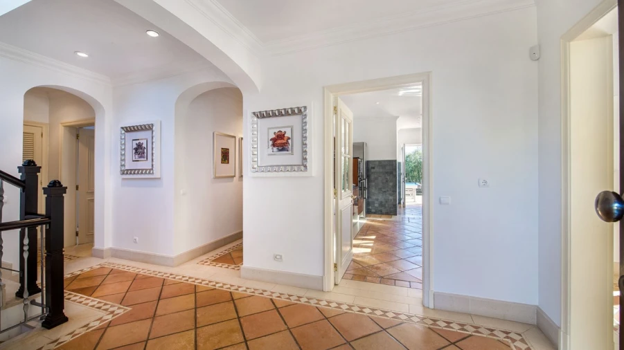 Moradia T4 para para venda em Almancil Foto 4