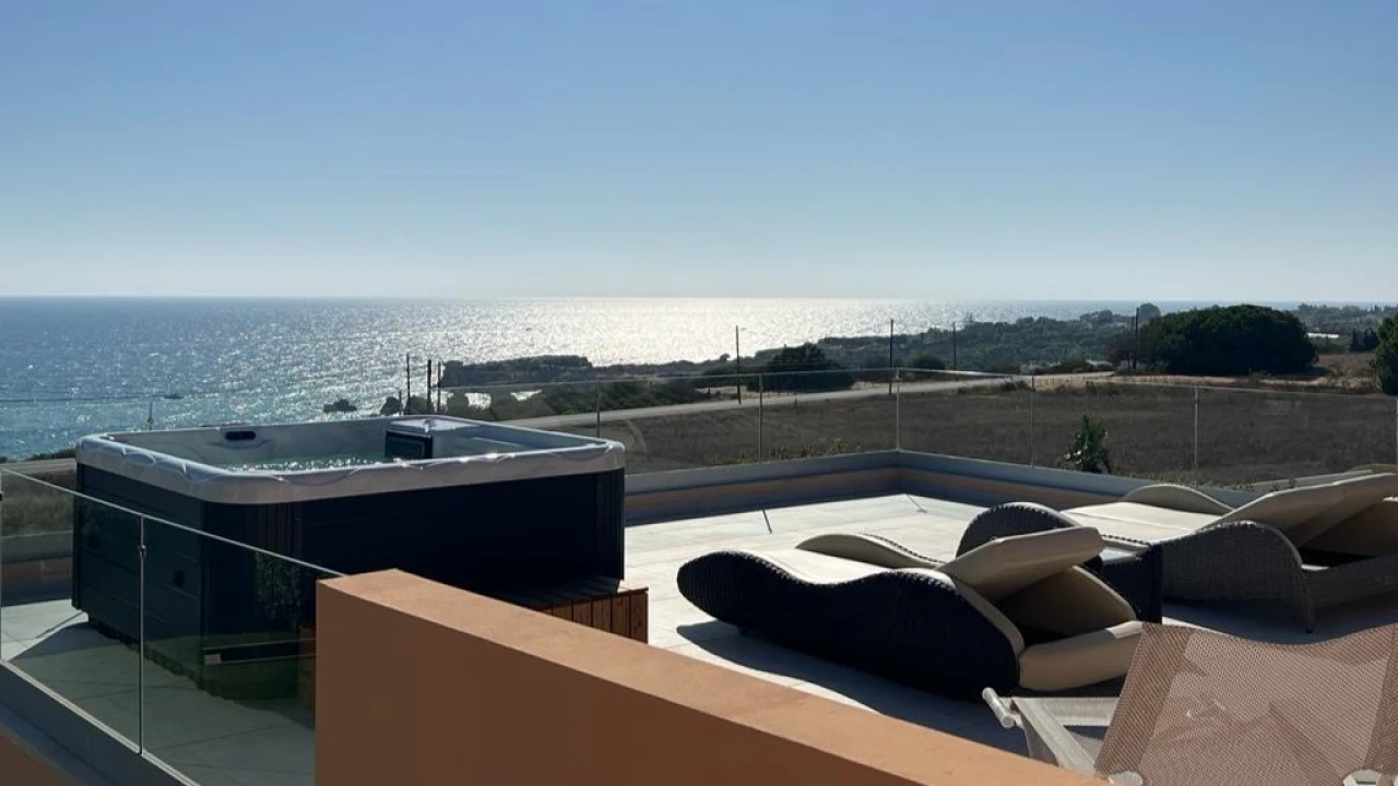 Moradia T5 para para venda em Albufeira e Olhos de Água Foto 24