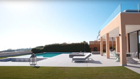 Moradia T5 para para venda em Albufeira e Olhos de Água