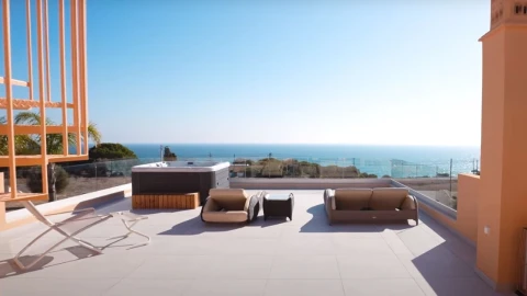 Moradia T5 para para venda em Albufeira e Olhos de Água