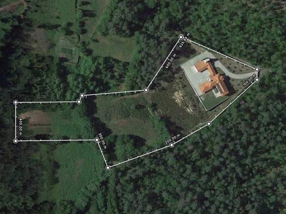 Moradia T5 para para venda em Santa Cruz da Trapa e São Cristóvão de Lafões Foto 25