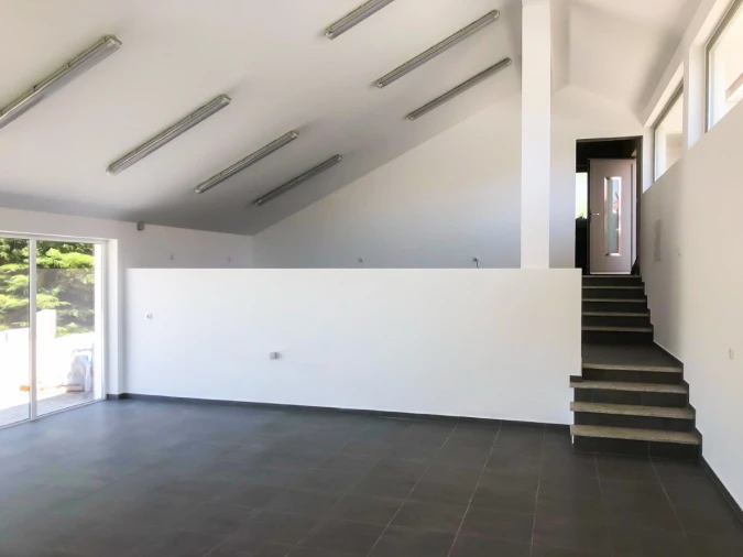 Moradia T5 para para venda em Santa Cruz da Trapa e São Cristóvão de Lafões Foto 18