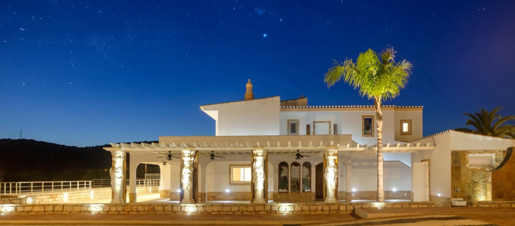 Moradia T3 para para venda em Mexilhoeira Grande Foto 1