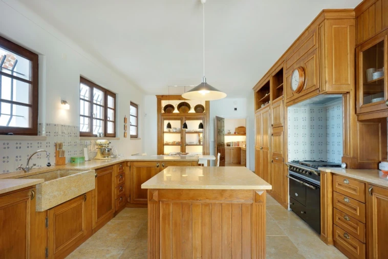 Moradia T8 para para venda em Santa Maria e São Miguel, São Martinho, São Pedro Penaferrim Foto 11