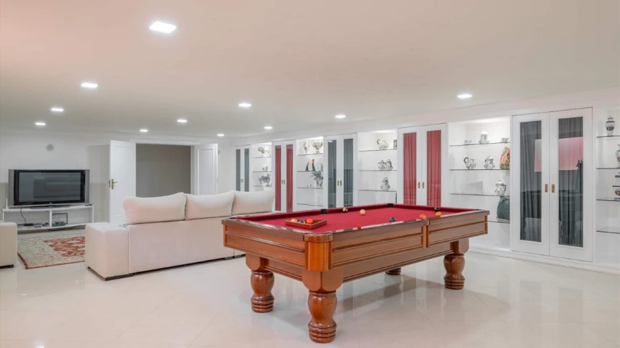 Moradia T6 para para venda em Quarteira Foto 16