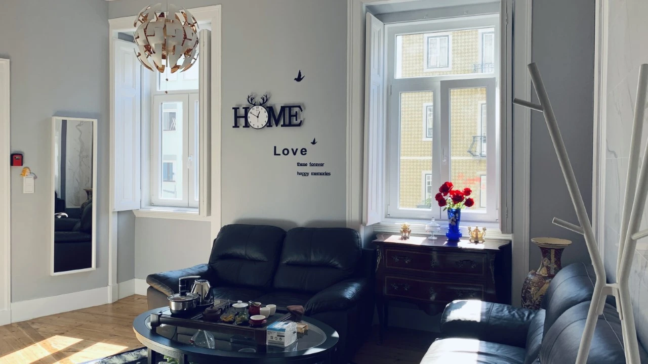 Apartamento T10 para para venda em Avenidas Novas Foto 15