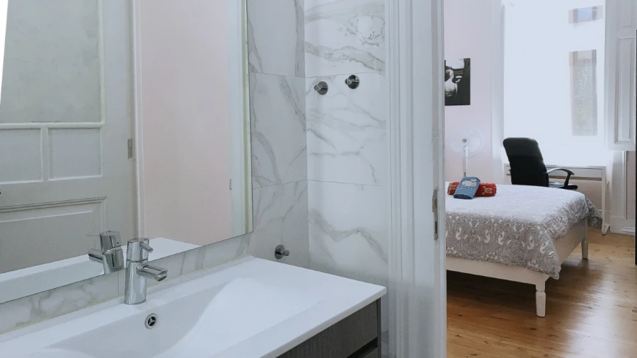 Apartamento T10 para para venda em Avenidas Novas Foto 13