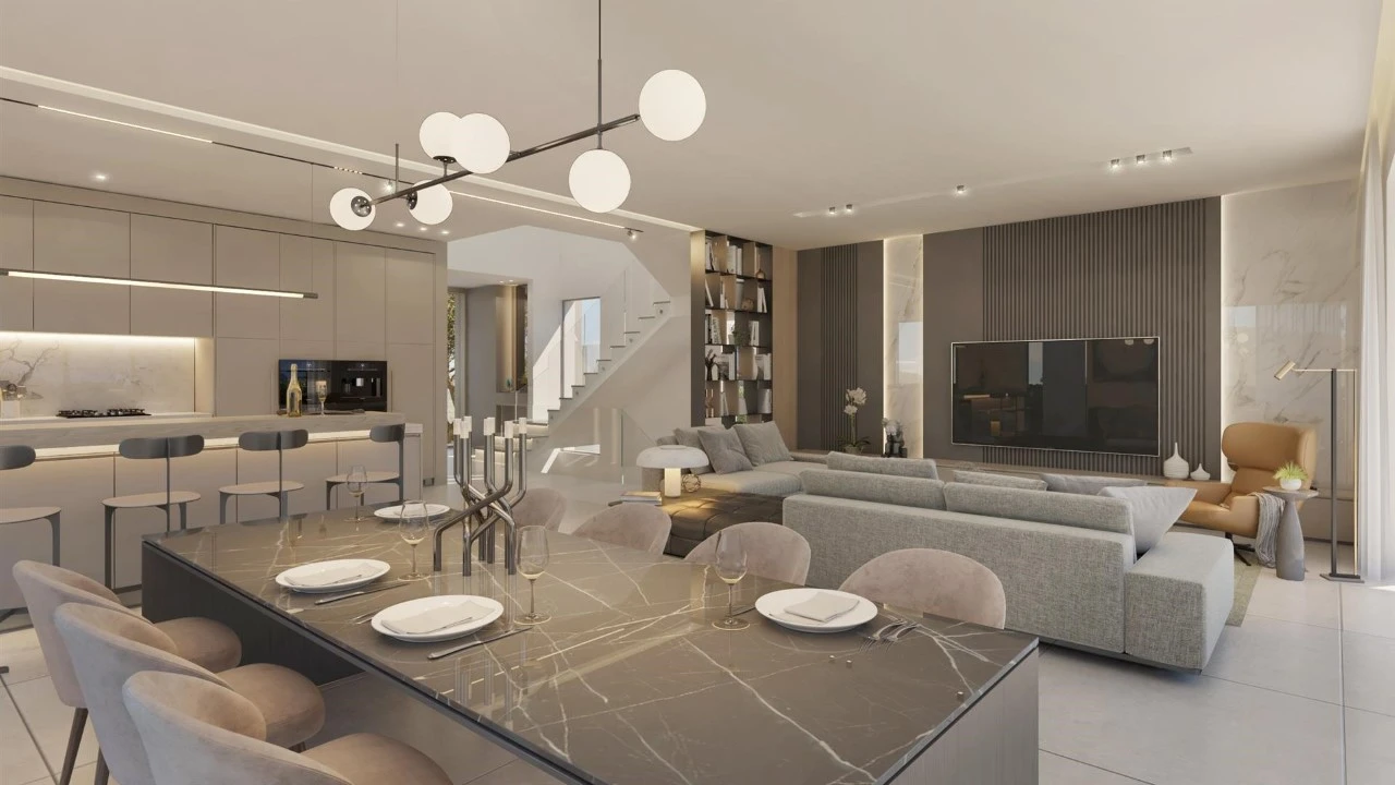 Moradia T5 para para venda em Montenegro Foto 4