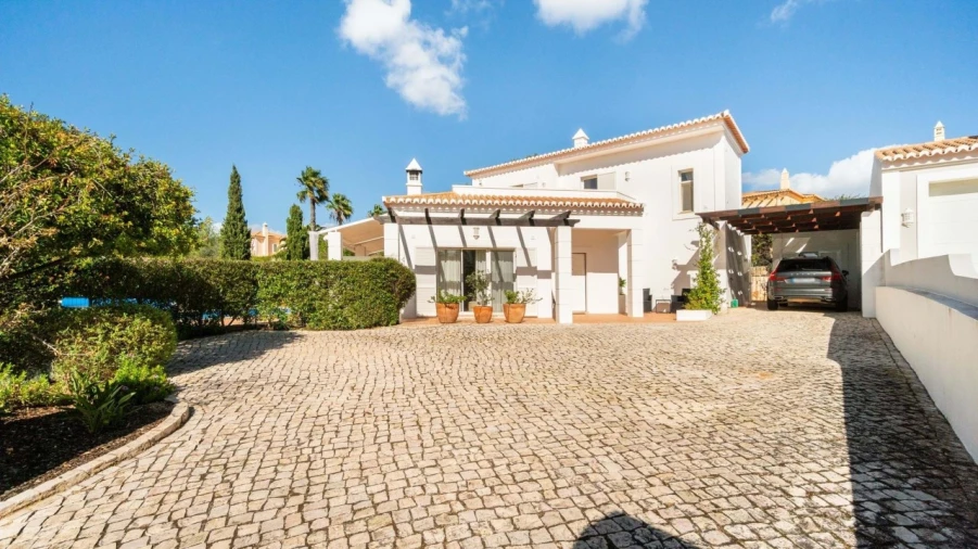 Moradia T3 para para venda em Lagoa e Carvoeiro Foto 2