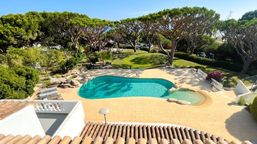 Moradia T3 para para venda em Almancil Foto 23