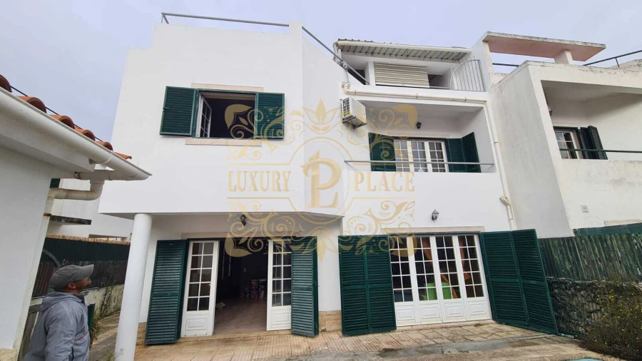 Moradia T3 para Venda em Sesimbra (Castelo) Foto 12