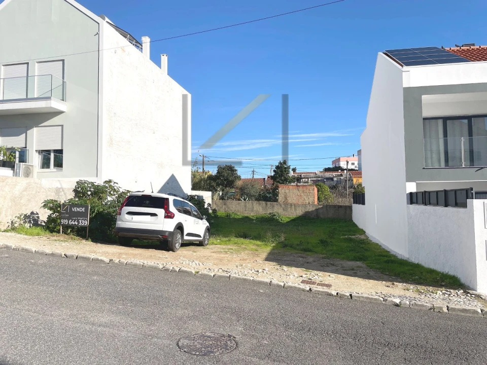 Terreno para Venda em São Domingos de Rana Foto 4