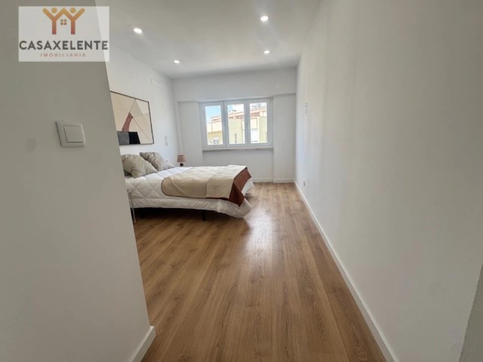 Apartamento T3 para Venda em Benfica Foto 10