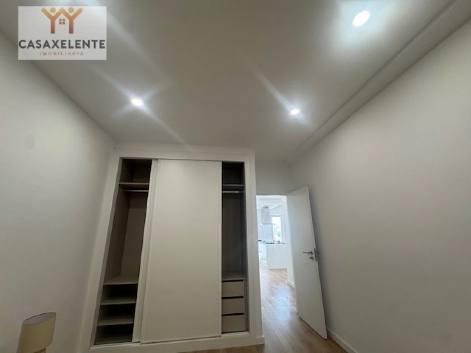 Apartamento T3 para Venda em Benfica Foto 22