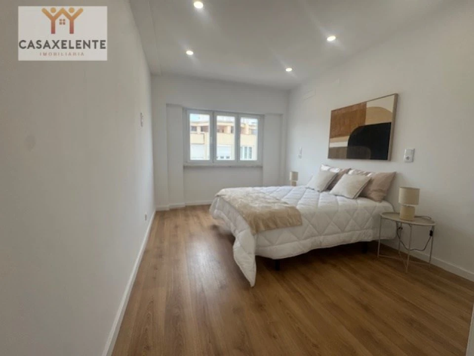 Apartamento T3 para Venda em Benfica Foto 26