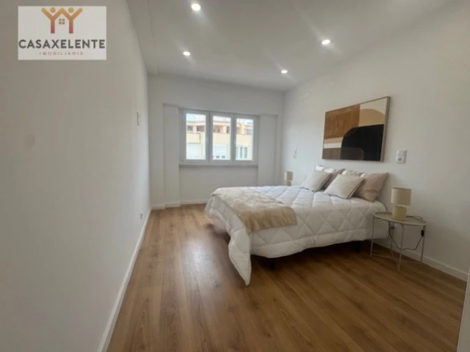 Apartamento T3 para Venda em Benfica Foto 25