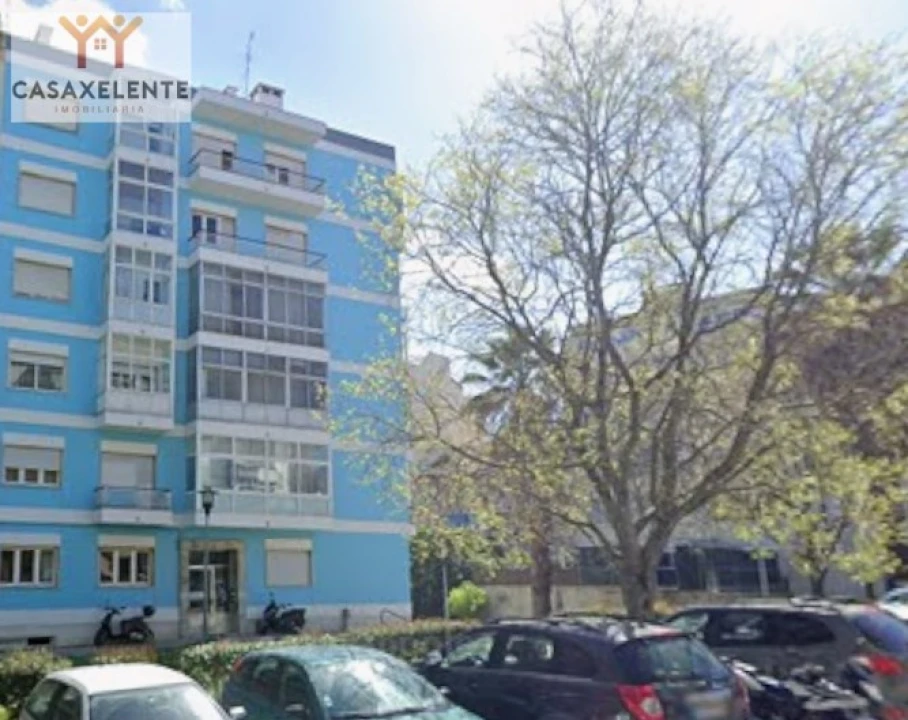 Apartamento T3 para Venda em Benfica Foto 1