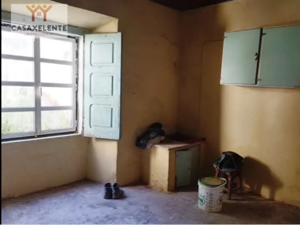 Prédio para Venda em Santo Antão e São Julião do Tojal Foto 12