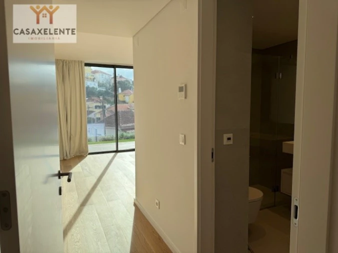 Apartamento T4 para Venda em Cascais e Estoril Foto 37