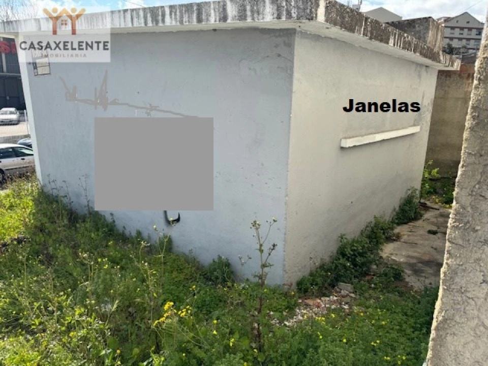 Loja para Venda em Pontinha e Famões Foto 3