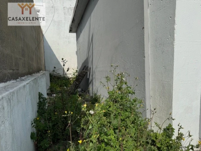 Loja para Venda em Pontinha e Famões Foto 4