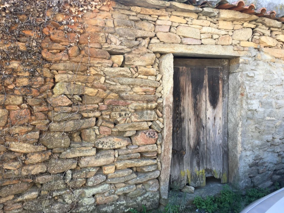 Moradia T3 para Venda em Torre de Moncorvo Foto 38