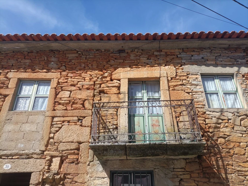 Moradia T3 para Venda em Torre de Moncorvo Foto 23