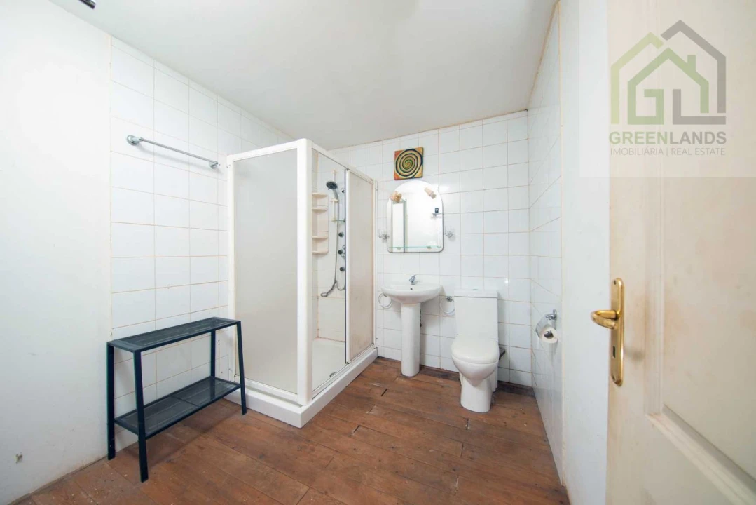 Moradia T2 para Venda em Serpins Foto 27