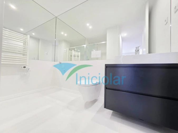 Apartamento T1 para Venda em Cidade da Maia Foto 9