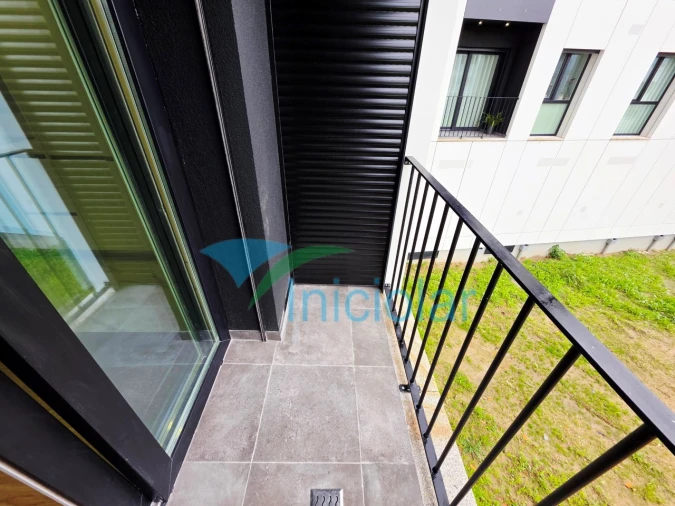 Apartamento T1 para Venda em Cidade da Maia Foto 6