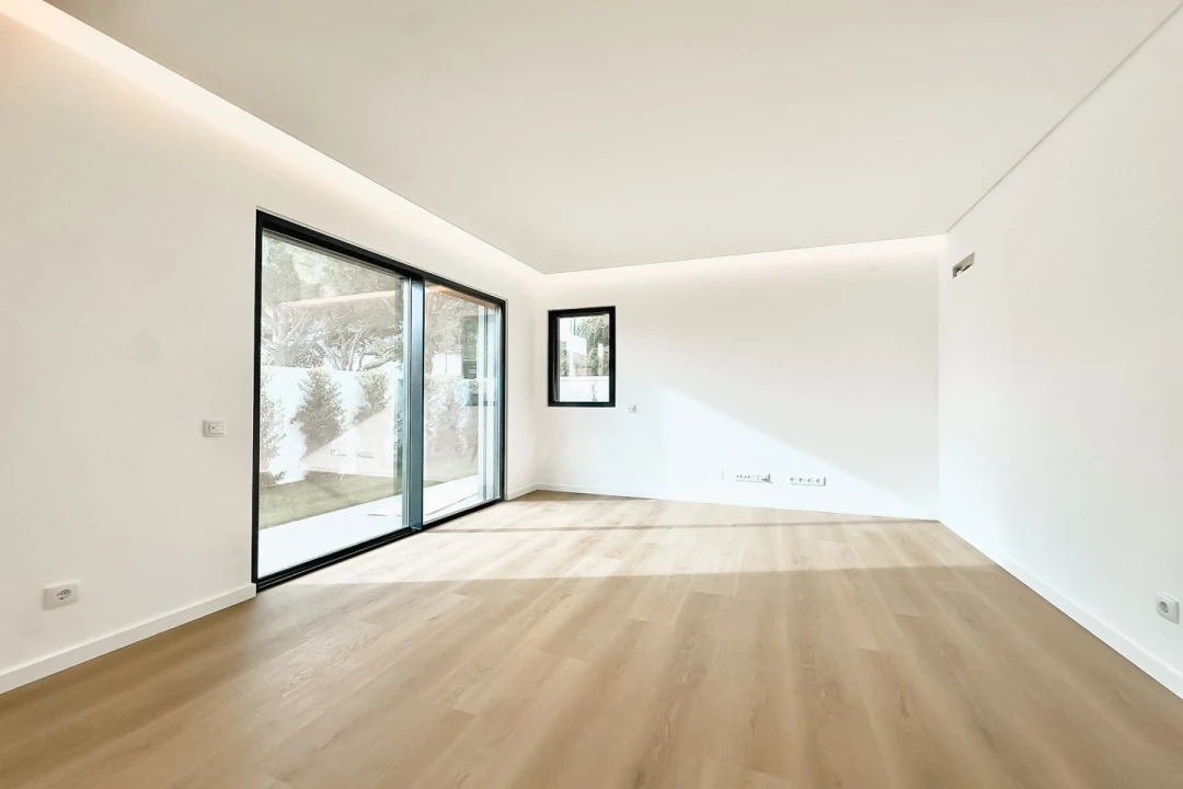 Moradia T3 para Venda em Alcabideche Foto 4