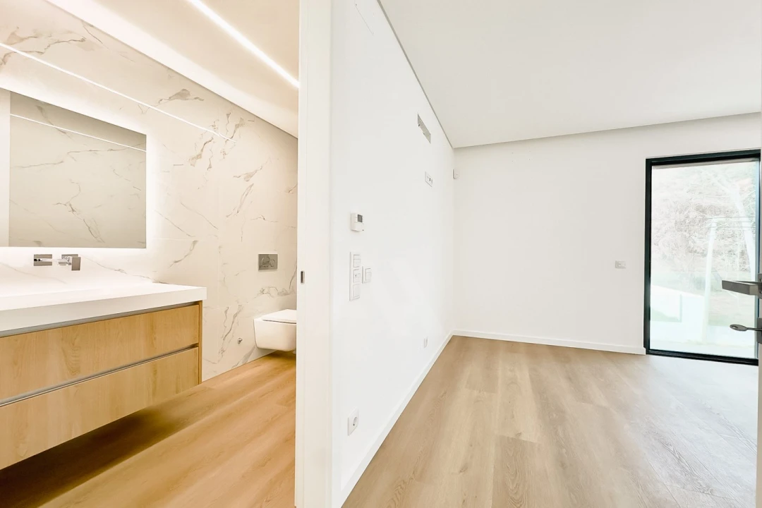 Moradia T3 para Venda em Alcabideche Foto 20