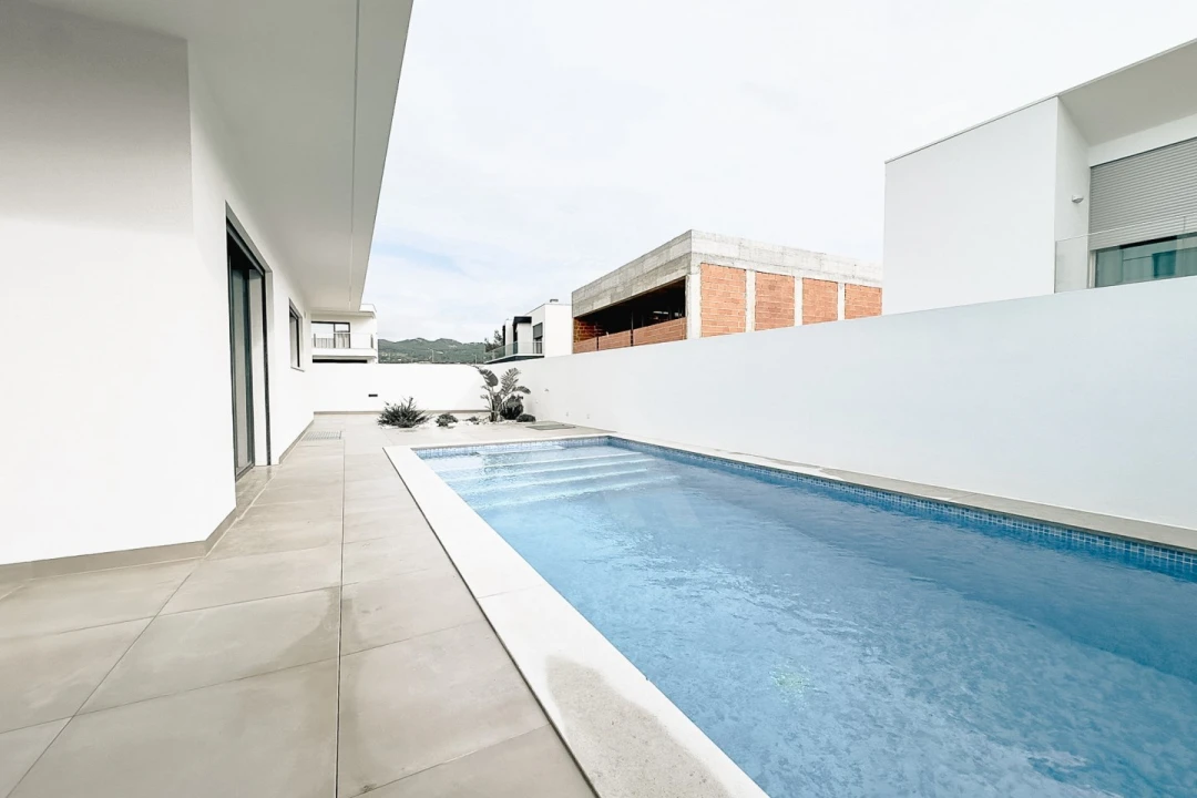 Moradia T3 para Venda em Alcabideche Foto 35