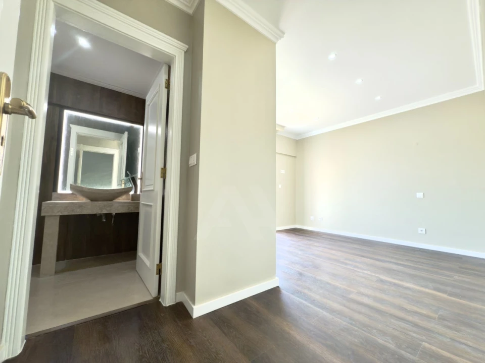 Apartamento T3 para Venda em Cascais e Estoril Foto 25