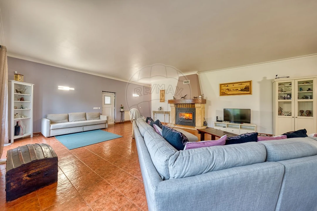 Moradia T4 para Venda em Brogueira, Parceiros de Igreja e Alcorochel Foto 17