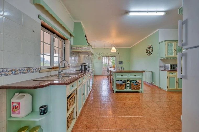 Moradia T4 para Venda em Brogueira, Parceiros de Igreja e Alcorochel Foto 26