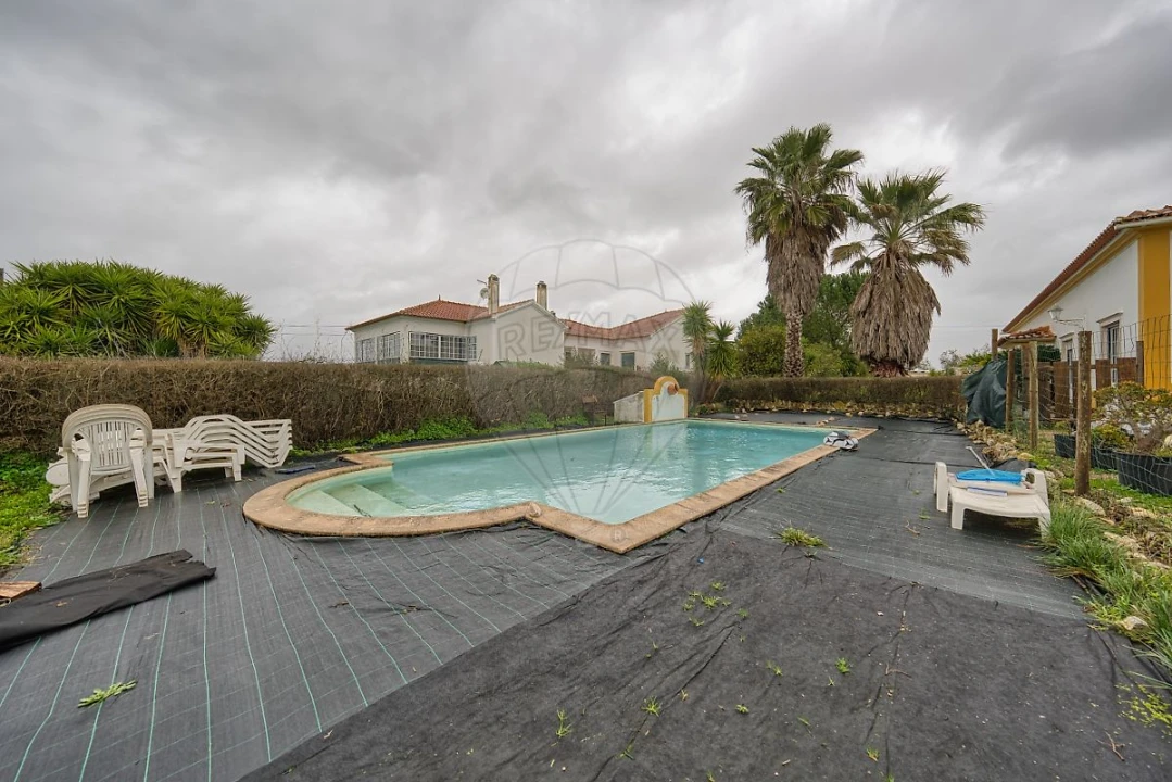 Moradia T4 para Venda em Brogueira, Parceiros de Igreja e Alcorochel Foto 35