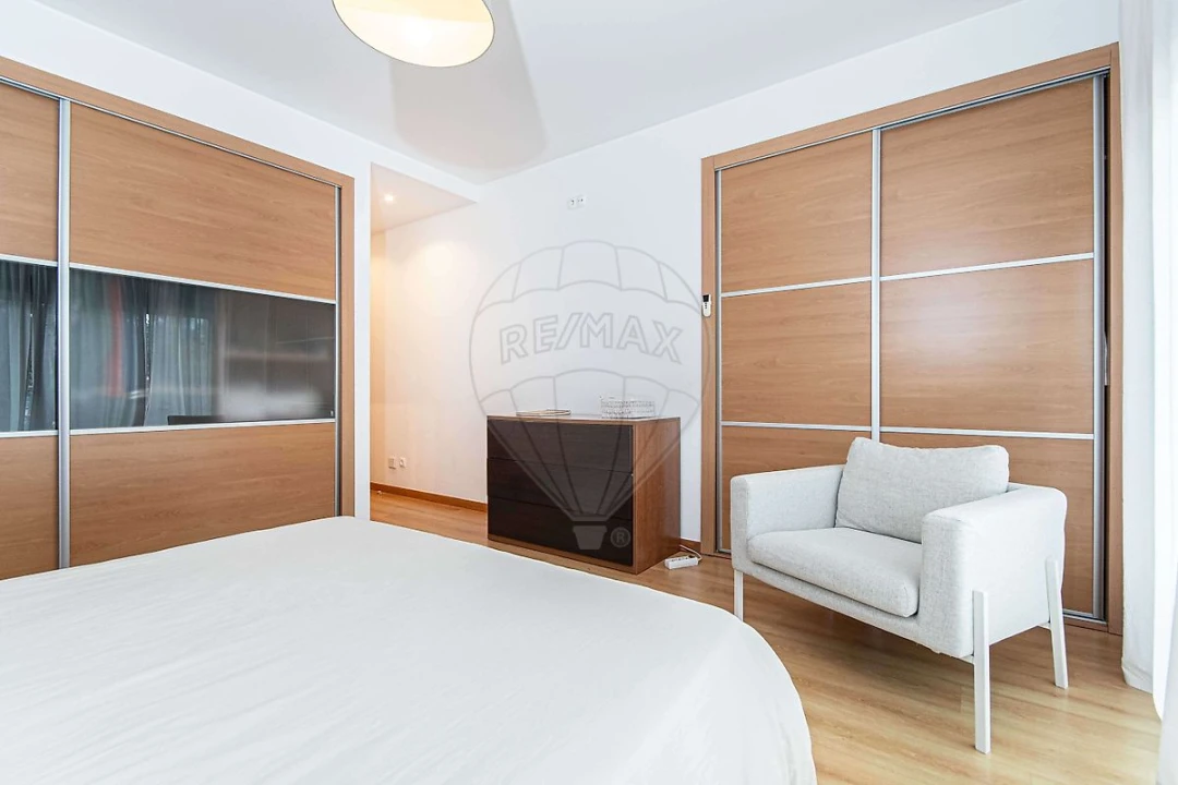 Moradia T4 para Venda em Palhais e Coina Foto 16